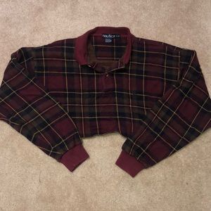 Vintage Nautica cropped-collared tee!!